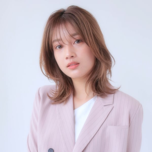 ふんわり♪くびれレイヤースタイル|LaBless ザ北浜PLAZA《髪質改善/ヘッドスパ/オージュア/メンズ歓迎》