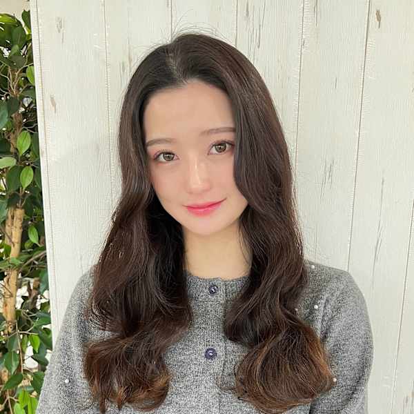 Agu hair elena 佐世保店×ロング