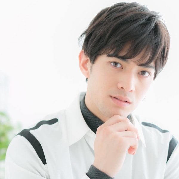 カーキアッシュでニュアンスマッシュ|浅草 髪質改善サロン Ele. 個室美容院【エル】