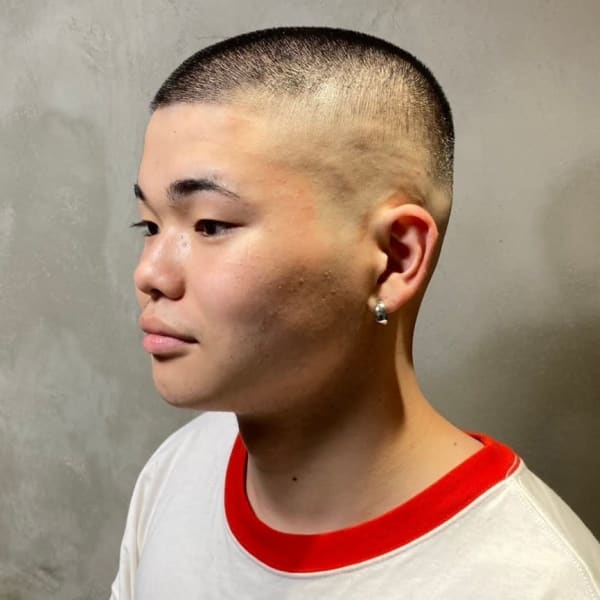 坊主スキンフェードグラデーションベリーショート