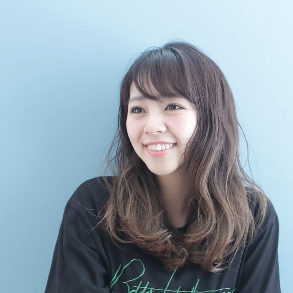 セミロングデジタルパーマカジュアルスタイル