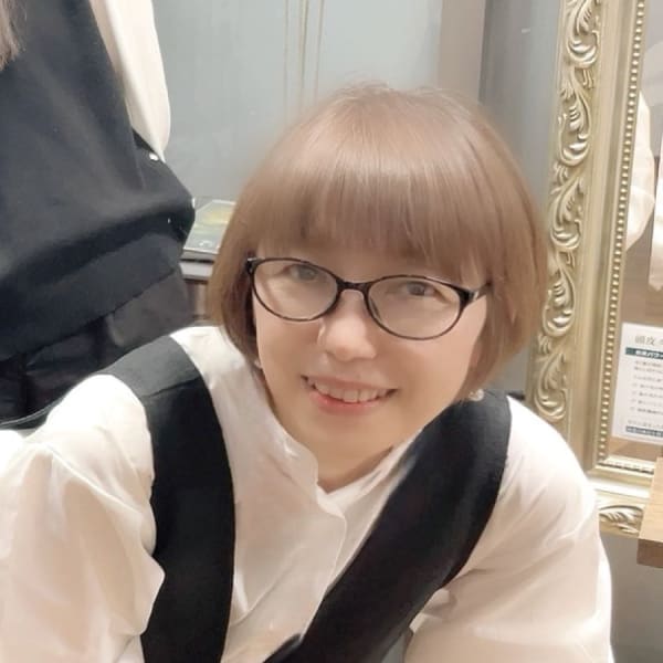 髪質改善専門店 I・STYLE premium フジ三篠店【カミシツカイゼンセンモンテンアイスタイルプレミアムフジミササ】のスタッフ紹介。チグサ