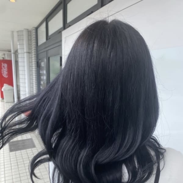 ブルーブラック