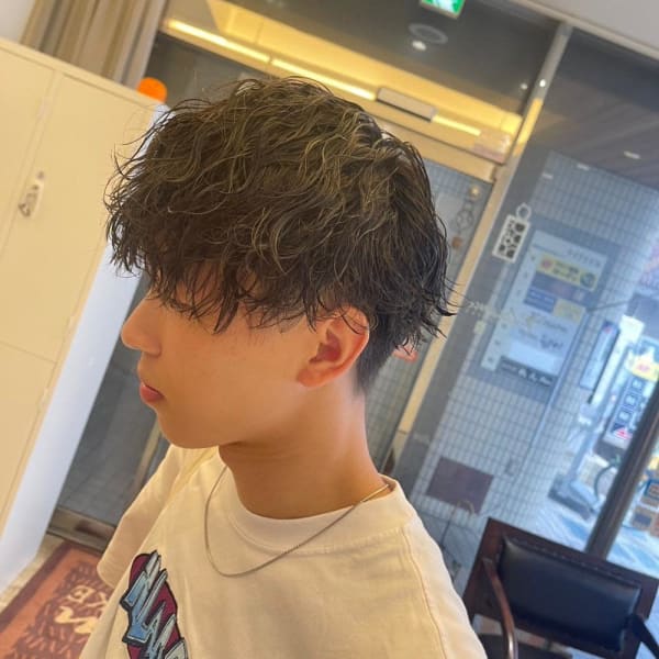 韓流☆ツイストパーマショートマッシュアッシュブラック