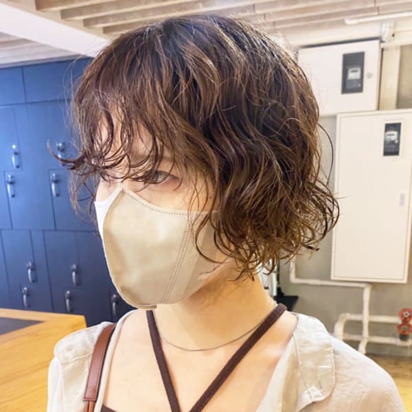 オリーブベージュカーキベージュレイヤーカット_ba40997