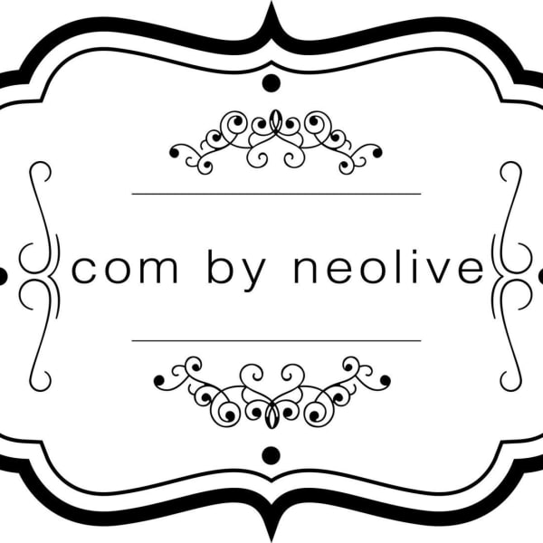 山口 愛紗花|com by neolive【コムバイネオリーブ】