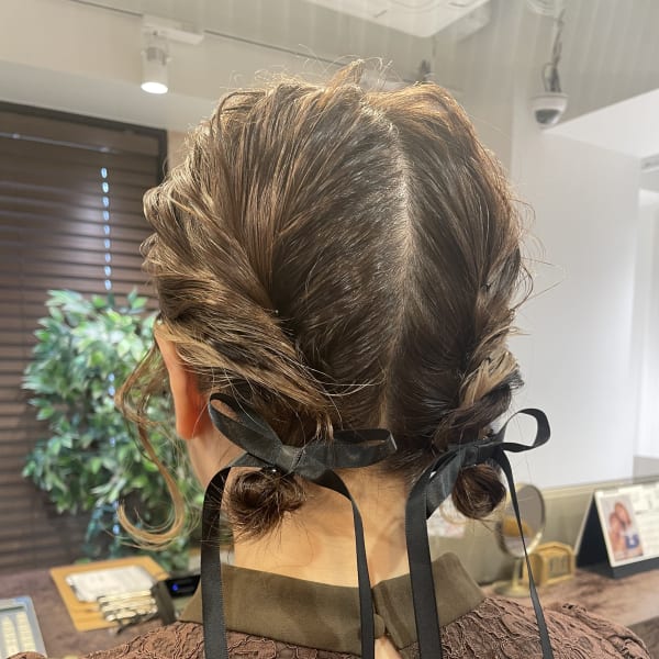 ツインアレンジ結婚式卒業式成人式ヘアセット×小野ふゆり