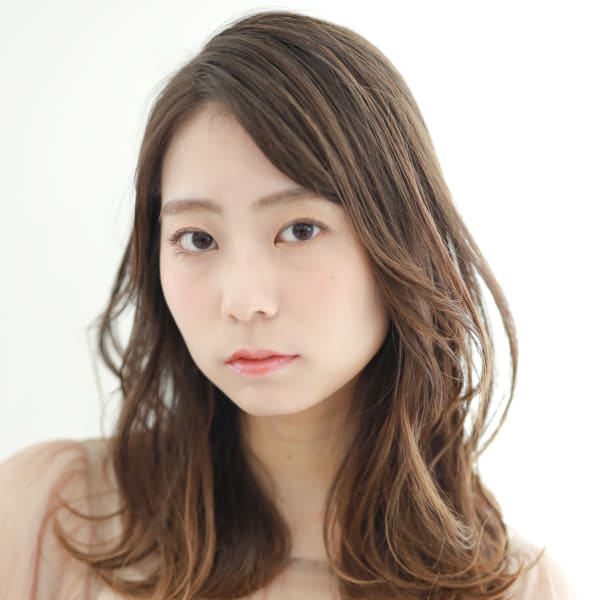 ミディアムレイヤー ニュアンスカラー