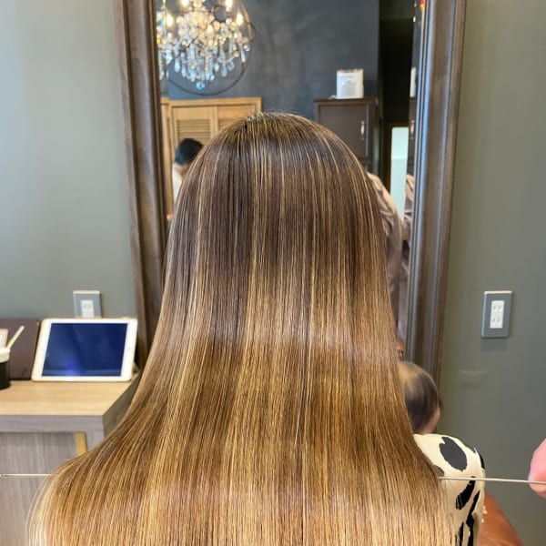 ミルクティーベージュ|LOANA ROPPONGI