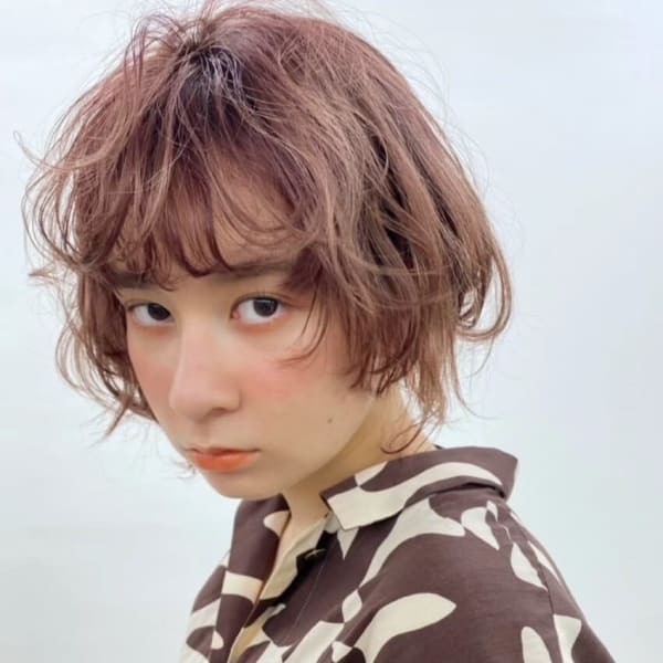 おしゃれボブ ニュアンスパーマ ピンクベージュ マッシュ