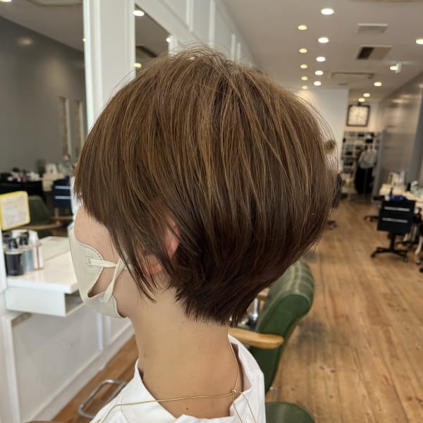 大人丸みショートスタイル