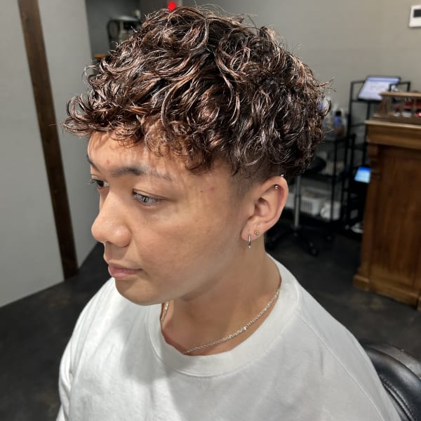 スペインカール風パーマスタイル