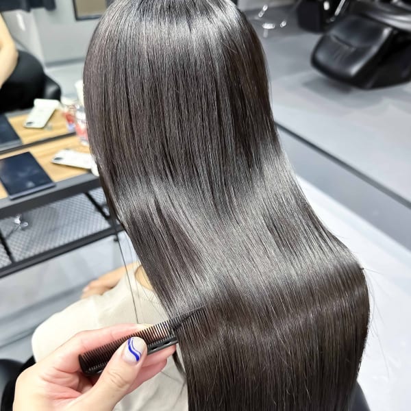 髪質改善　縮毛矯正　水素|JENNIE by Menon