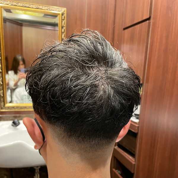 フェードパーマ