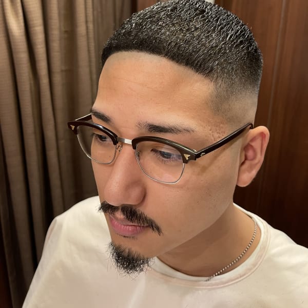 スキンフェード濡れパン