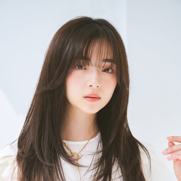 艶髪ロングローレイヤーストレート