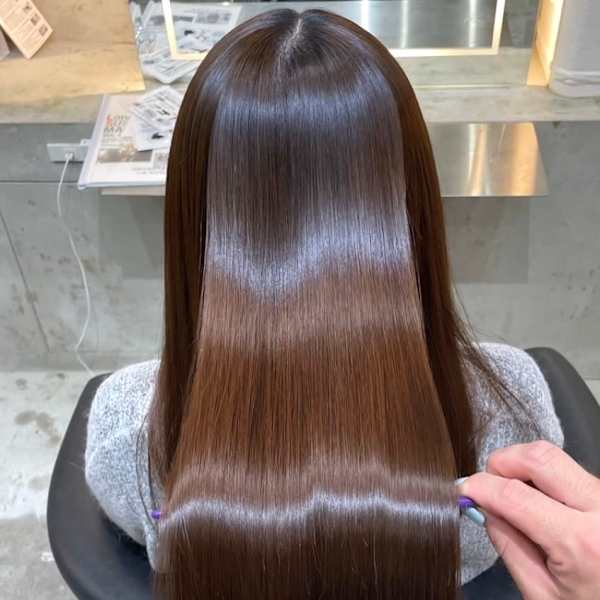 Lond one 三宮元町【ロンドワン】×ロング|Lond one 縮毛矯正/髪質改善/ダブルカラー/レイヤーカット/ボブ 神戸三宮【ロンドワン】