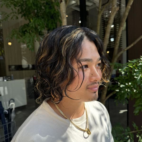 サーフパーマ×ハイライト/山本凌也