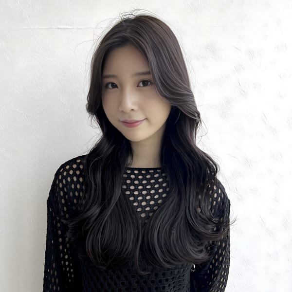 クビレミディ TOMOKI