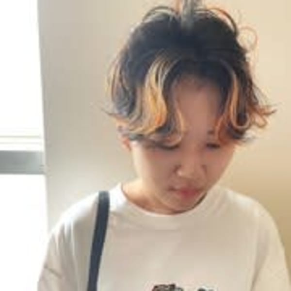 【design】ハイライトカラー_ポイントカラー_ショート