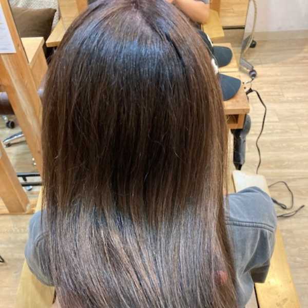 お客様髪質改善データ1375（白髪ぼかしカラー）