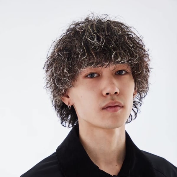 ツーブロックマッシュ/波巻き/ハイライト/束感[大宮/理容室|メンズサロン GNASTY by DAMDEE TOKYO