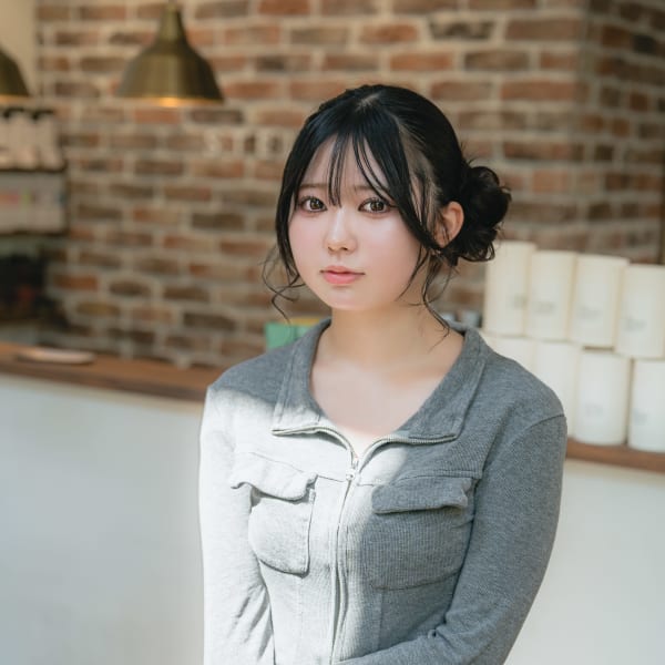 ☆左寄せネープシニヨンしゃんしゃんスタイル☆