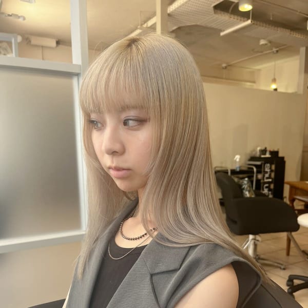 抜きっぱなしブロンドベージュ