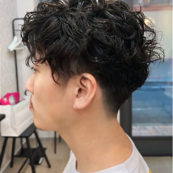 大人のツーブロックパーマスタイル|ヘアコンシェルジュ Fuchibe