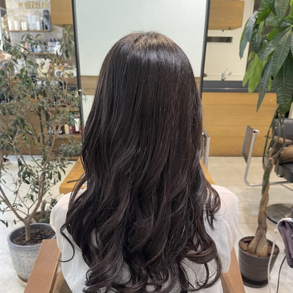 コテ巻きでキュートに!|KENJE 南林間