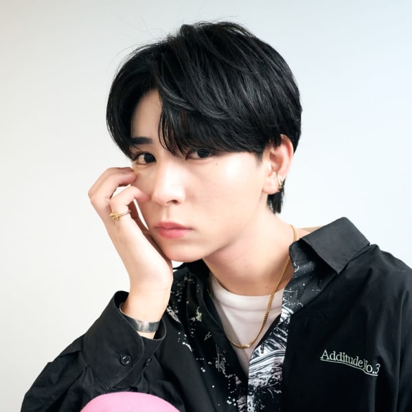 ナチュラル毛流れセンターパート