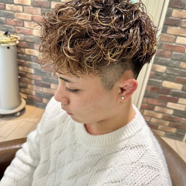メンズパーマ スペインカール 10代20代30代|Neolive cherie 浅草店