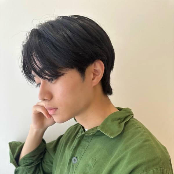 メンズ韓国ヘアー　センターパート/10代20代30代