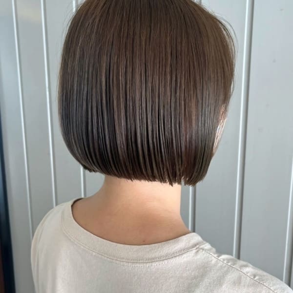 ミニボブ 丸みショートボブ ぱつっと ミルクティーベージュ|and anon 春日原店