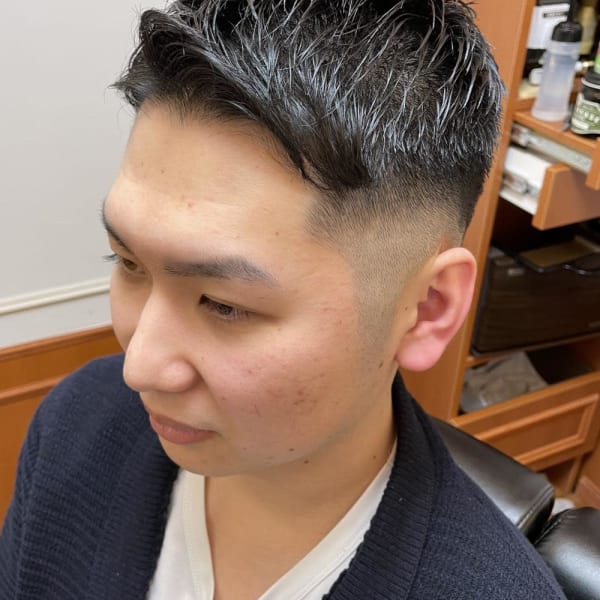 フェード|Y's BARBER GINZA LOUNGE