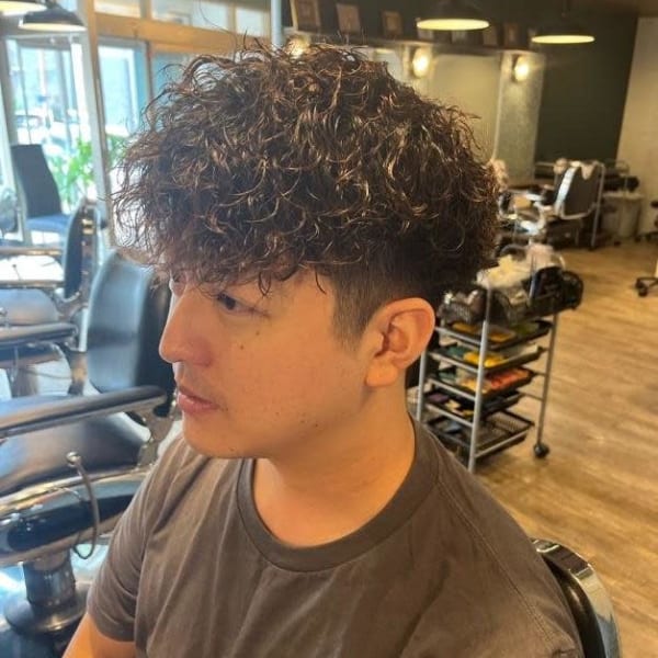 ツイストスパイラルパーマ|@110 BARBER SHOP長浜店 メンズカット/フェード/眉毛/理容室