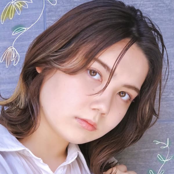 ハイライトがおしゃれ可愛い♪くびれボブカットで長めのボブも◎