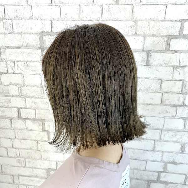 切りっぱなしボブ　ショート