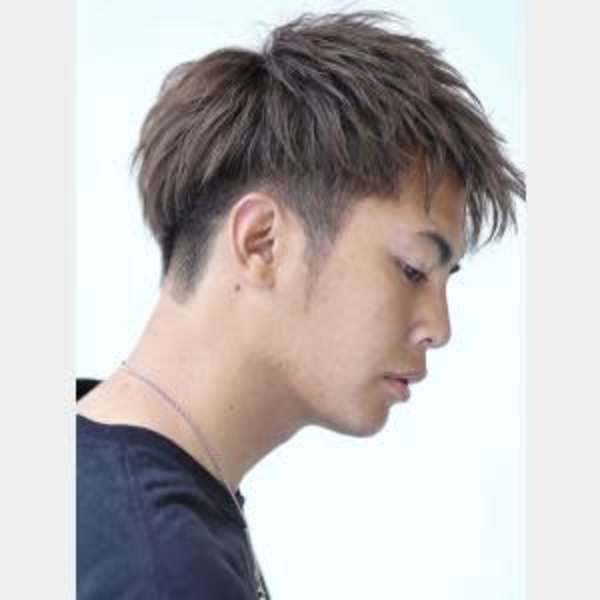 ツーブロック刈り上げアップバング ベリーショート