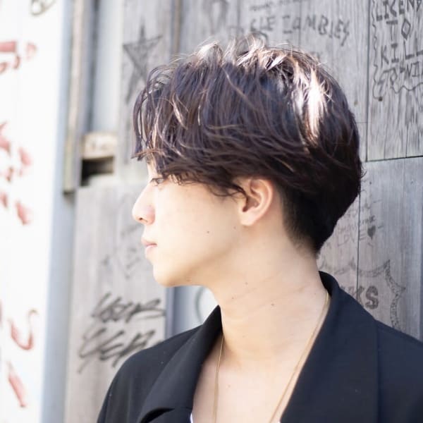 センターパートスペインパーマ アップバング アッシュブラック