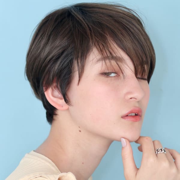 40代50代小顔前髪イメチェンアンブレラカラーショート