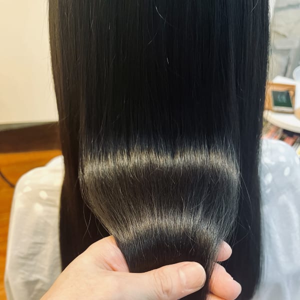 艶髪ナチュラルストレート|FEELS