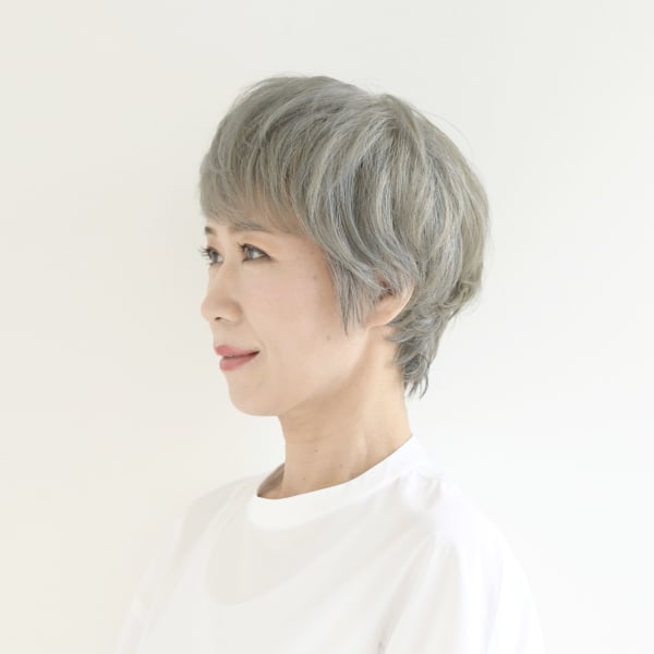 【10ページ目 | オススメ順】50代～/レイヤー/ショートの髪型・ヘアスタイル | 楽天ビューティ