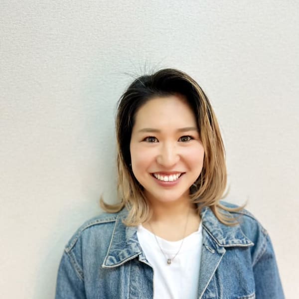 oz f［e・f］【オズ エフ】【オズ エフ】のスタッフ紹介。池末 安里佳