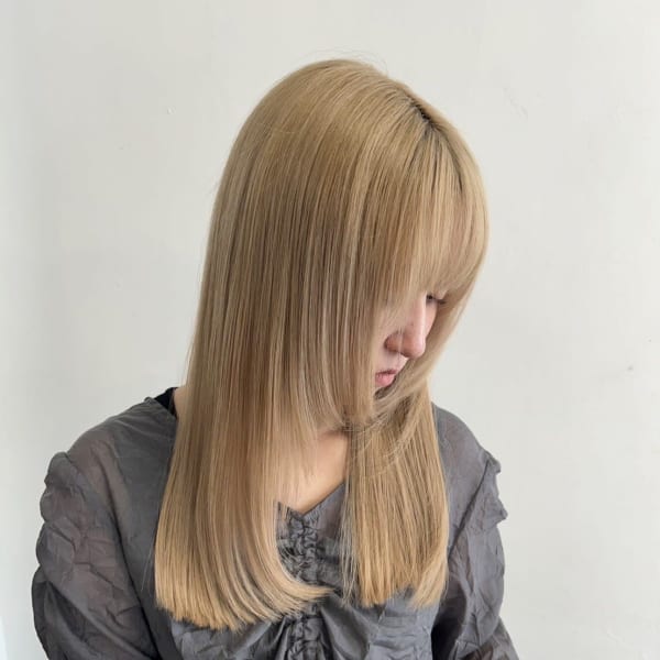 抜きっぱなしブロンドヘアー