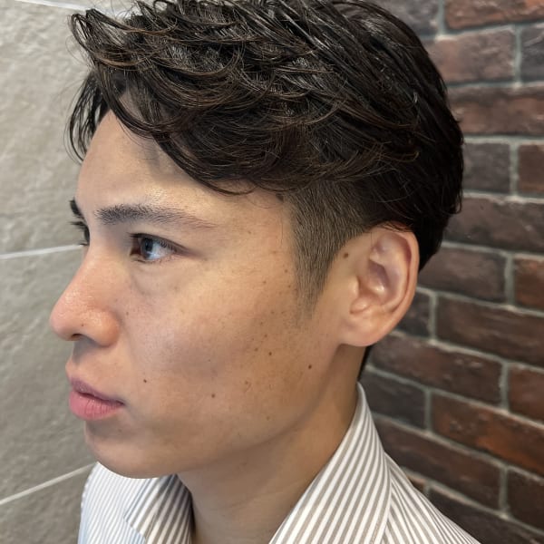 ビジネスマン向け!!流行りのパーマ「ワンカール」スタイル!|T-SHIPS