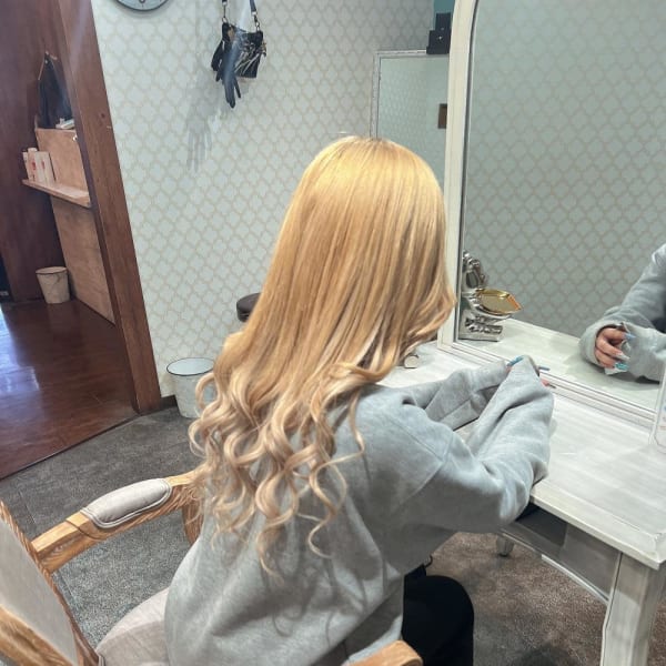 ハイトーンロングヘアー