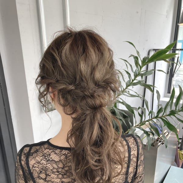 大人ゆるふわポニーテール【高田馬場、ヘアアレンジ】