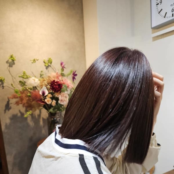 韓国ダウンパーマ トステアストレートで ハリウネリをおさえて