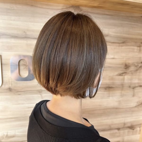 ショートボブ×ハイライト